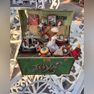 Enesco 1986 Music Box TOY SYMPHONY Treasure Chest Of Toys W/ Key Tag, WORKS Vntg